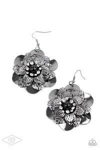 Midnight Garden black earrings