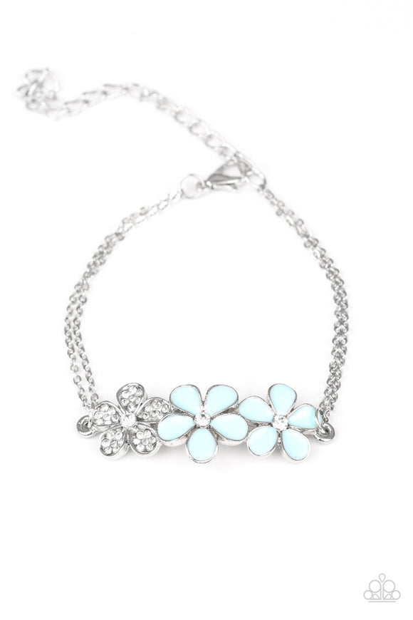 Flowering Fiji - Blue clasp bracelet