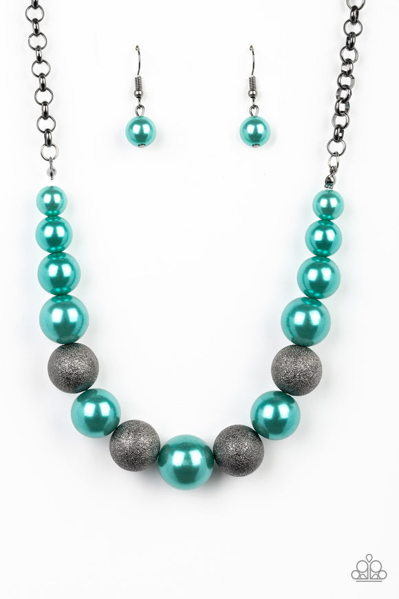 Color Me CEO - Green pearl necklace