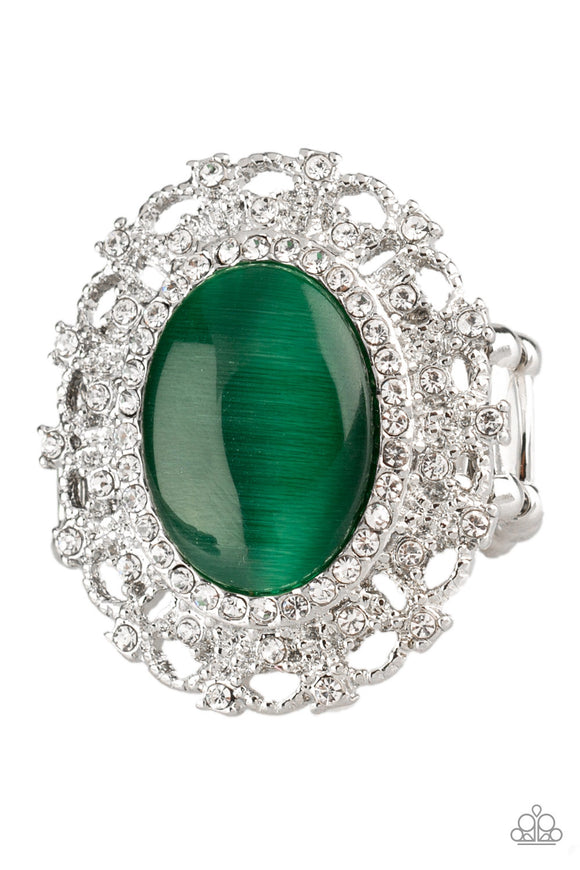 BAROQUE The Spell - Green moonstone ring