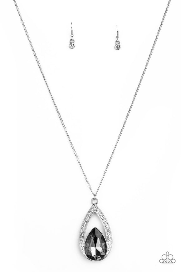 Notorious Noble - Silver gem necklace