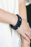 Here Comes The Heiress - Blue pearl stretch bracelet