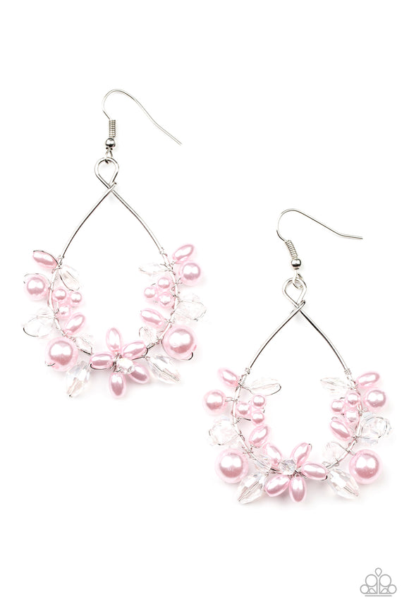 Marina Banquet - Pink pearl earrings