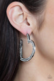 AMORE to Love - Black heart hoop earrings