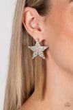 Superstar Solo - Gold star earrings