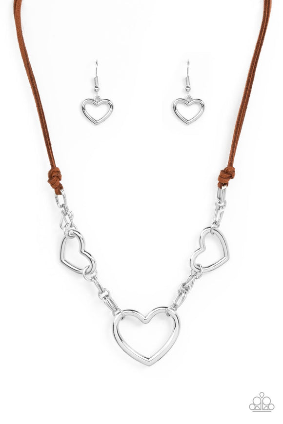 Fashionable Flirt - Brown heart necklace