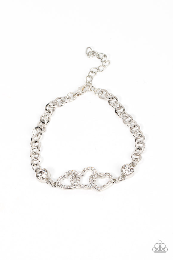 Desirable Dazzle - White heart clasp bracelet