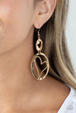 Enchanting Echo - Gold heart earrings