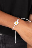 DAISY Little Thing - White smiley bracelet