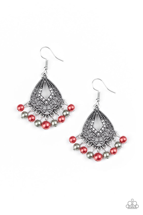 Gracefully Gatsby - Multi pearl earrings