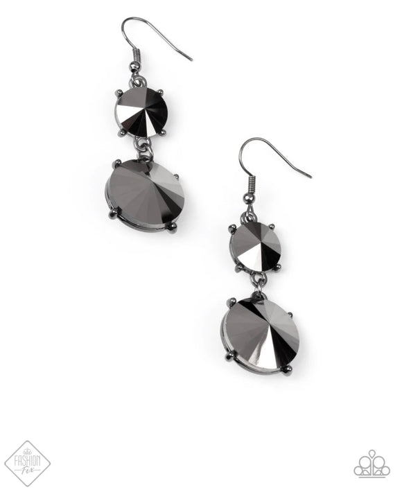 Paparazzi Sizzling Showcase❤️black gunmetal earrings