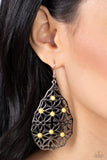 Delightfully Daisy-yellow earrings